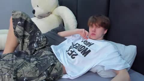 Snapshot of braxiboy chatting on 26, 2, 2025 Brax online show from 26, 2, 2025