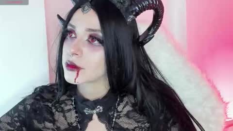 Rei  online show from 23, 10, 2025