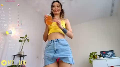 Ashley Dolce and Lou online show from 15, 7, 2026