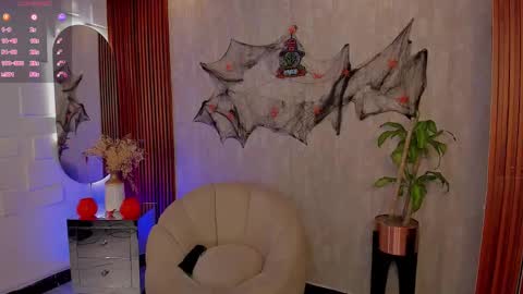 Snapshot of breex_ chatting on 30, 10, 2025 Breex online show from 30, 10, 2025