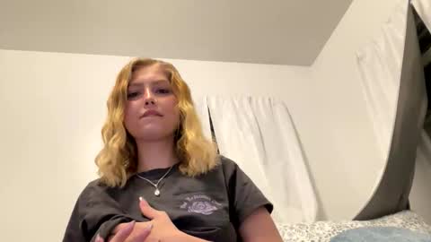 Breezyxlove online show from 16, 4, 2026