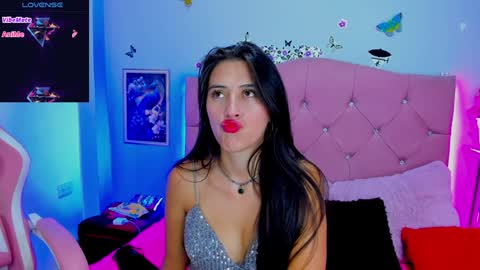Snapshot of brenda1307 chatting on 20, 1, 2025 Brenda moris online show from 20, 1, 2025
