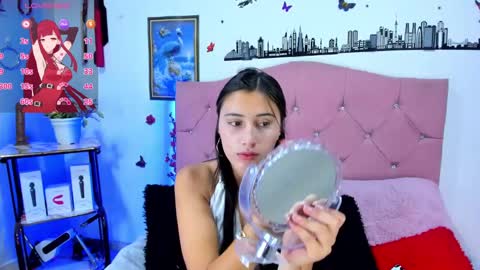 Snapshot of brenda1307 chatting on 24, 2, 2025 Brenda moris online show from 24, 2, 2025