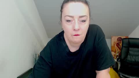 Snapshot of brenda_skye chatting on 17, 12, 2024 Brenda Skye online show from 17, 12, 2024