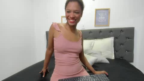 brenda_thomp online show from 8, 4, 2026