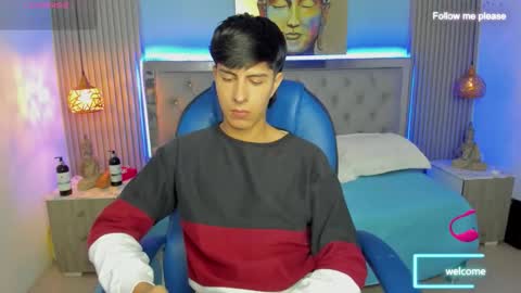 Snapshot of brent18_ chatting on 27, 10, 2025 Esteban online show from 27, 10, 2025