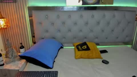 Snapshot of brent18_ chatting on 11, 11, 2025 Esteban online show from 11, 11, 2025