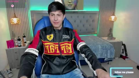 Snapshot of brent18_ chatting on 27, 11, 2025 Esteban online show from 27, 11, 2025