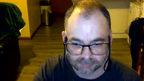 Snapshot of bretth44 chatting on 16, 6, 2026 bretth44 online show from 16, 6, 2026