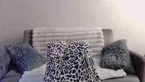 Snapshot of bri_fox chatting on 17, 6, 2026 bri_fox online show from 17, 6, 2026