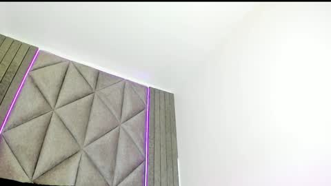 Snapshot of briaconner_ chatting on 23, 1, 2025 B R I A online show from 23, 1, 2025