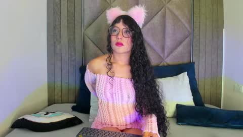 Snapshot of briaconner_ chatting on 8, 2, 2025 B R I A online show from 8, 2, 2025