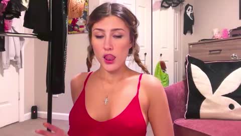 Brianna3 online show from 21, 1, 2025