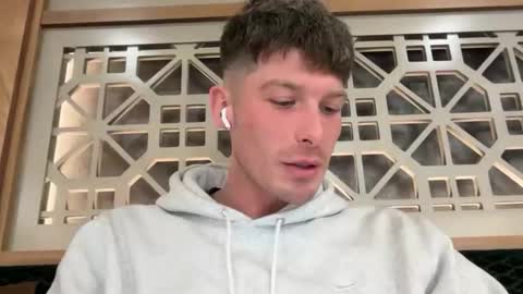 Snapshot of briahcscott chatting on 22, 12, 2025 briahcscott online show from 22, 12, 2025