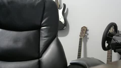 brian871001 online show from 16, 4, 2026