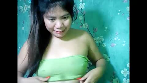 Snapshot of briana311387 chatting on 1, 2, 2025 im birana online show from 1, 2, 2025
