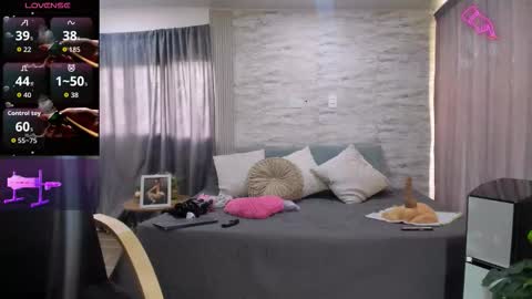 Snapshot of briana_preston91 chatting on 29, 10, 2025 briana preston online show from 29, 10, 2025