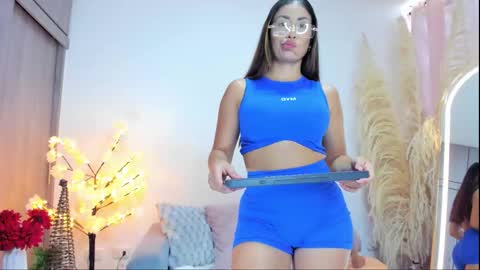 Snapshot of briana_preston91 chatting on 28, 11, 2025 briana preston online show from 28, 11, 2025