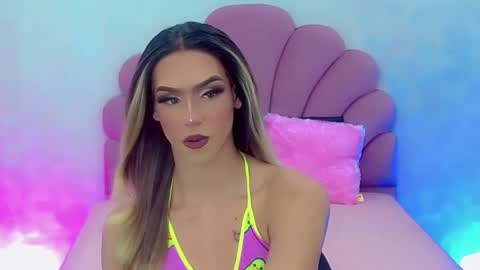 Snapshot of briana_sex32 chatting on 22, 1, 2025 BRIANA online show from 22, 1, 2025