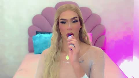 Snapshot of briana_sex32 chatting on 15, 2, 2025 BRIANA online show from 15, 2, 2025