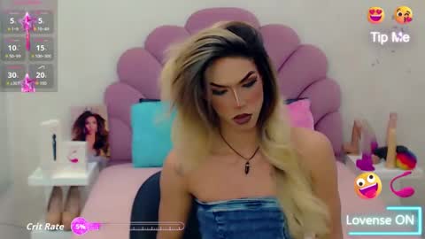 Snapshot of briana_sex32 chatting on 25, 9, 2025 BRIANA online show from 25, 9, 2025