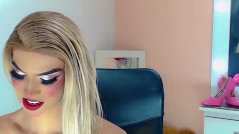 BRIANA online show from 13, 11, 2025