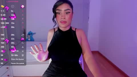 Snapshot of briana_walker chatting on 8, 3, 2025 briana online show from 8, 3, 2025