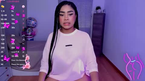 Snapshot of briana_walker chatting on 15, 11, 2025 briana online show from 15, 11, 2025