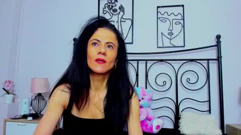 brianaflynt online show from 2, 11, 2025