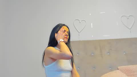 Snapshot of brianaflynt chatting on 7, 1, 2026 brianaflynt online show from 7, 1, 2026