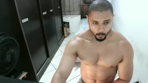 Snapshot of brianaries chatting on 7, 1, 2025 brianaries online show from 7, 1, 2025