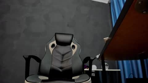 Snapshot of brianhunts chatting on 11, 3, 2025 Brian online show from 11, 3, 2025