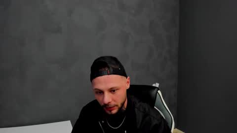 Snapshot of brianhunts chatting on 12, 3, 2025 Brian online show from 12, 3, 2025