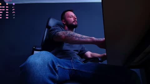 Snapshot of brianhunts chatting on 28, 10, 2025 Brian online show from 28, 10, 2025