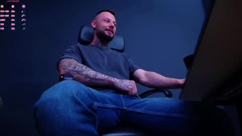 Snapshot of brianhunts chatting on 2, 11, 2025 Brian online show from 2, 11, 2025