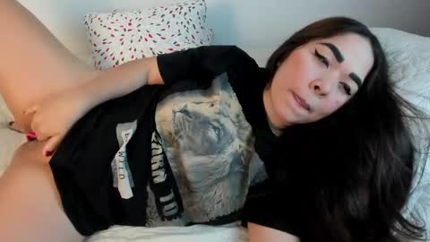 Snapshot of brianna_fallingangel chatting on 21, 2, 2025 brianna_fallingangel online show from 21, 2, 2025