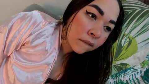 Snapshot of brianna_fallingangel chatting on 5, 3, 2025 brianna_fallingangel online show from 5, 3, 2025