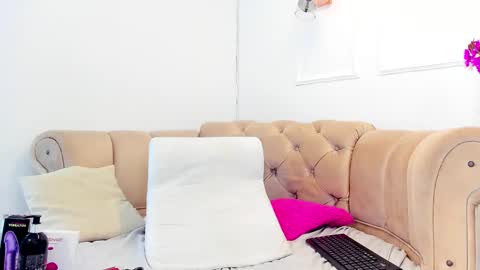 Snapshot of briannaduque chatting on 16, 2, 2025 Brianna online show from 16, 2, 2025