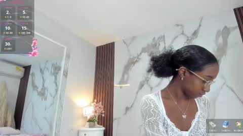 Snapshot of briannaduque chatting on 17, 9, 2025 Brianna online show from 17, 9, 2025