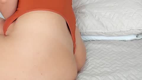 Snapshot of bridgetrodriguez chatting on 27, 1, 2025 online show from 27, 1, 2025