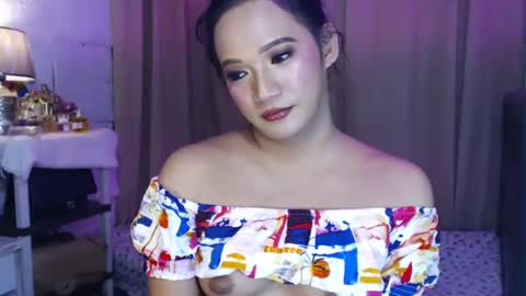 Snapshot of bridgettlovesyou chatting on 6, 2, 2025 BRIDGETT online show from 6, 2, 2025