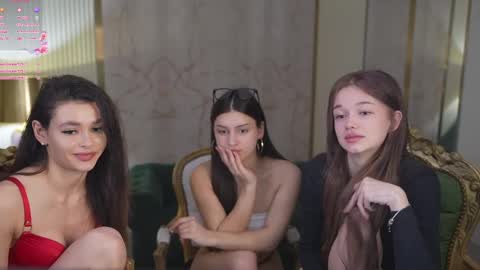 Diamonds Girls online show from 11, 3, 2025