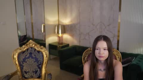 Diamonds Girls online show from 8, 10, 2025