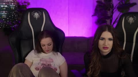 Snapshot of bright_diamonds_054 chatting on 3, 2, 2026 Diamonds Girls online show from 3, 2, 2026