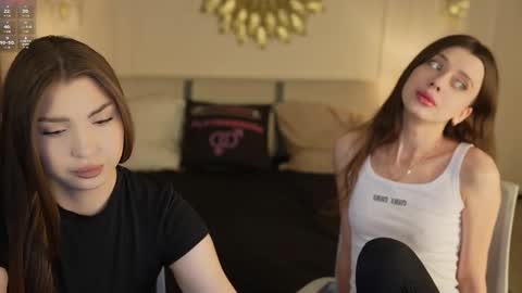 Snapshot of bright_diamonds_054 chatting on 7, 2, 2026 Diamonds Girls online show from 7, 2, 2026