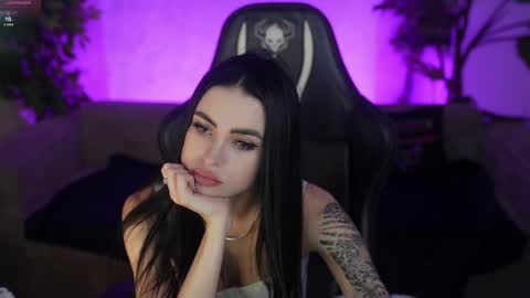 Diamonds Girls online show from 9, 3, 2026