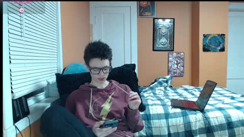 Snapshot of bright_pink_strawberry chatting on 14, 1, 2025 Strawberry online show from 14, 1, 2025