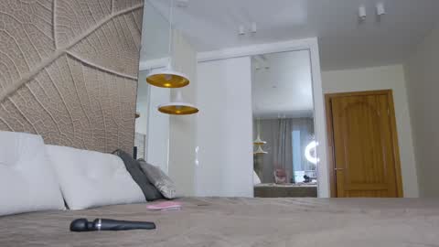 Snapshot of brightrays__ chatting on 21, 1, 2025 Amina Adelina online show from 21, 1, 2025