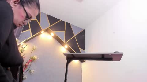 BRIGITTE online show from 27, 3, 2026