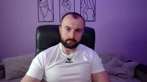 brindlefly69 online show from 7, 4, 2026